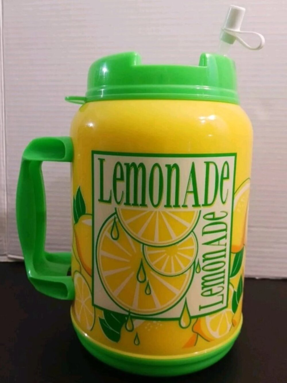 LEMONADE Whirley Drink Works 64 oz Tanker Insulated Mug with Lid & Straw